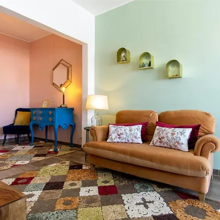 Gaze Out At The In A Retro-chic Getaway Lisbona