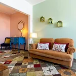 Stylish Apt In Saldanha Central Lisbon Living Lizbona